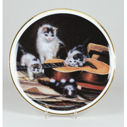 Decorative plate "Cats ith guitar"